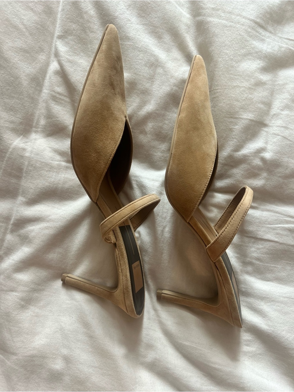 Dolce Vita Size 12 Pointed-Toe Tan Suede Heeled Mules - Picture 3 of 5